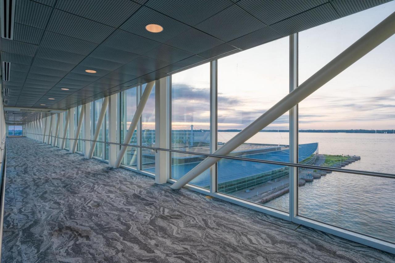 Hotel Sheraton Bayfront