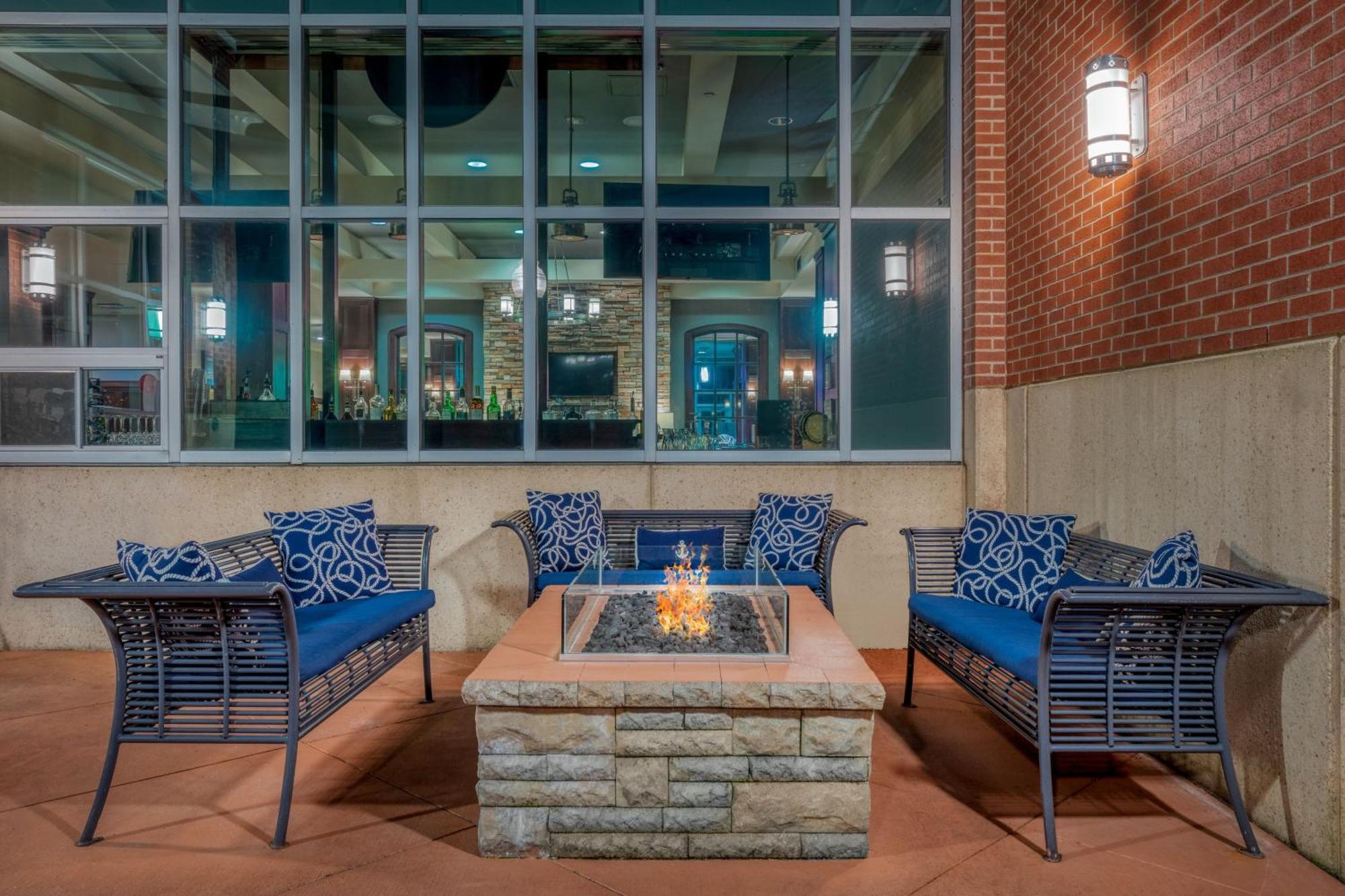 Sheraton Bayfront 4* Erie