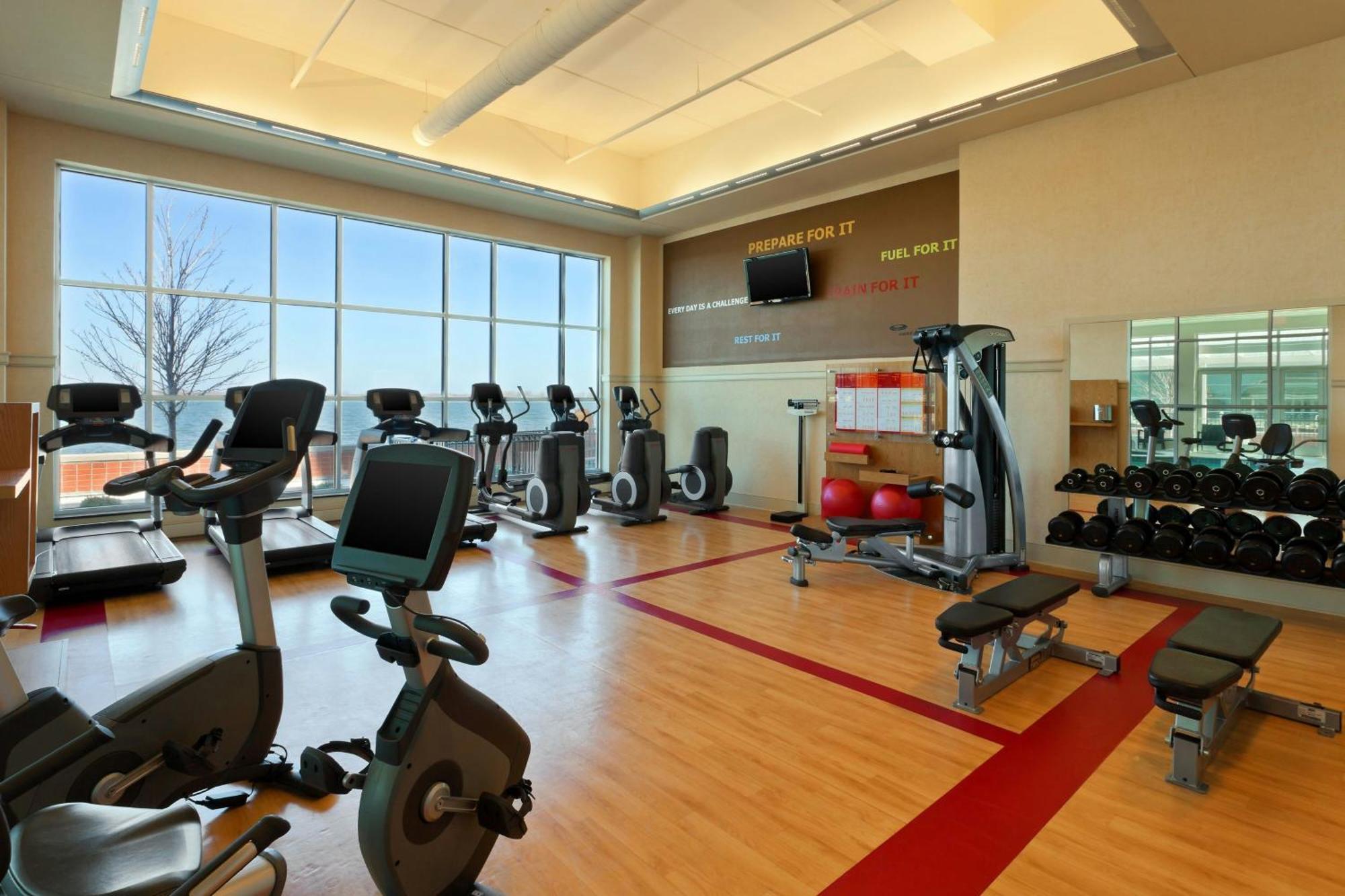Sheraton Bayfront 4* Erie
